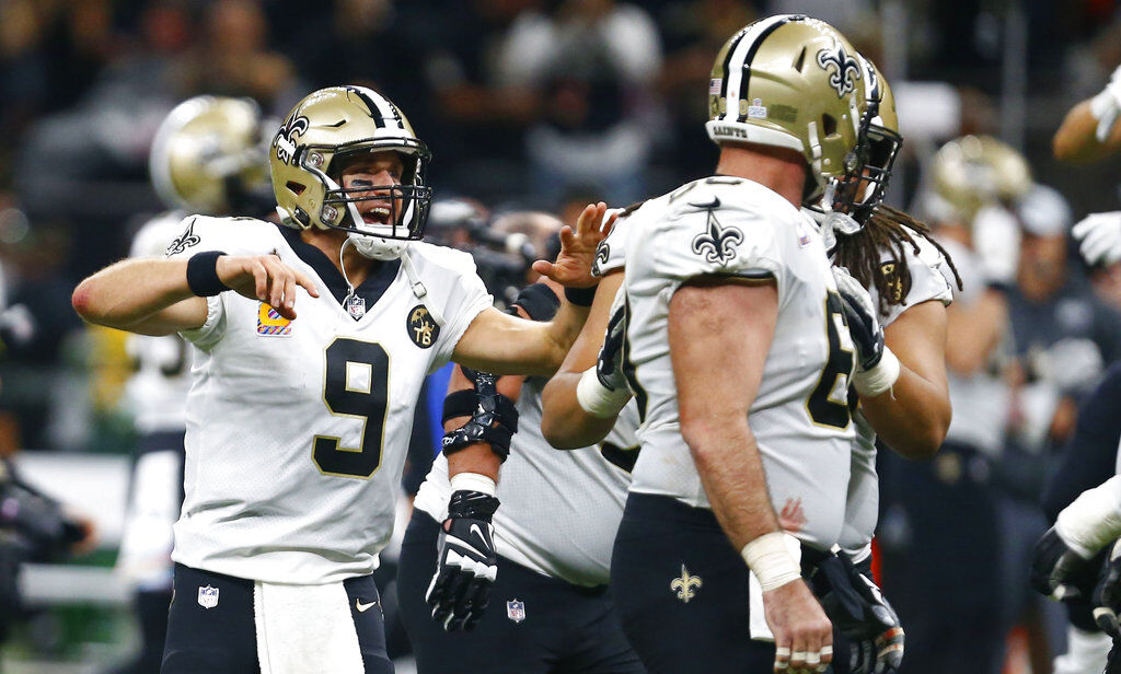 Drew Brees breaks Peyton Manning's career touchdown mark 