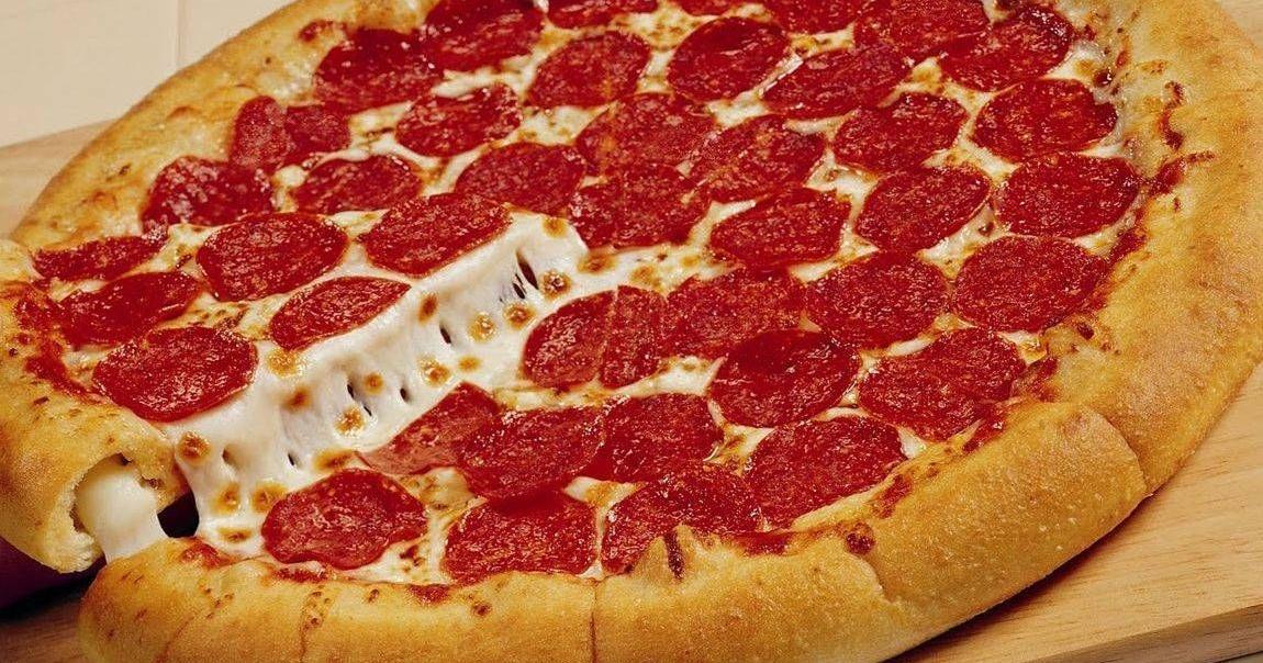 Honey sriracha and pretzel pizza? Pizza Hut gambles on new ...
