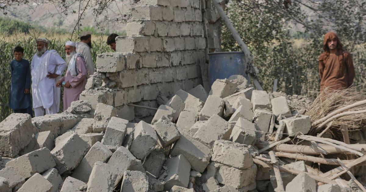 Pakistan strikes 10 sites in Afghanistan after accusing Kabul of drone attacks; Afghan Taliban warns of 'consequences' as mediation efforts threatened