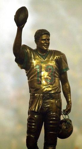 Today in Sports, Sept. 17 — Dan Marino's #13 jersey is retired by the Miami  Dolphins., Sports