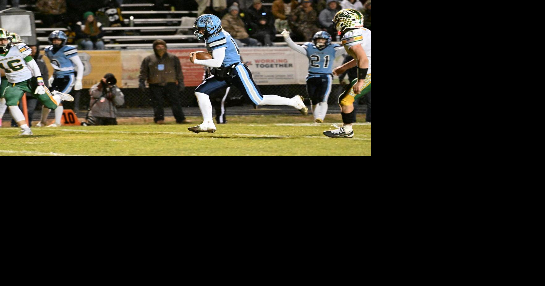 Frankfort beats Doddridge, 28-7, advances to AA championship