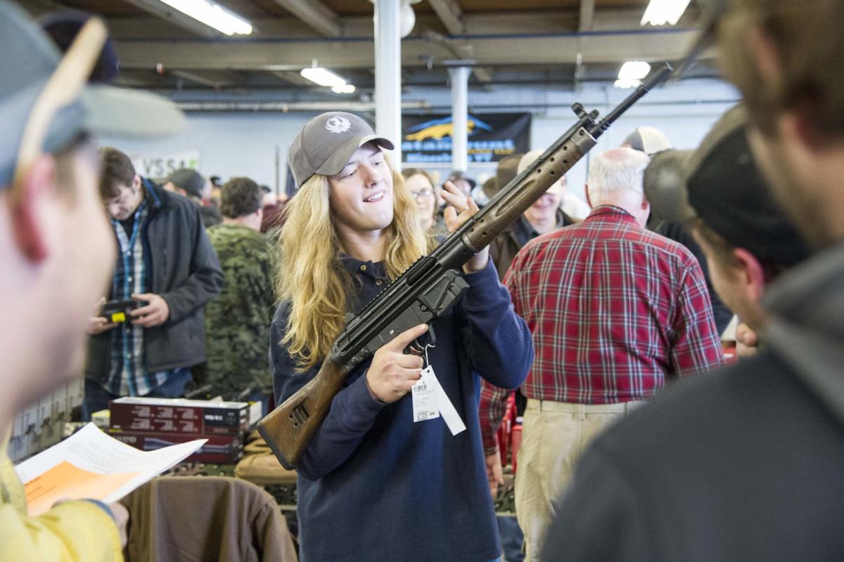 Thousands attend gun show in Barre Local News