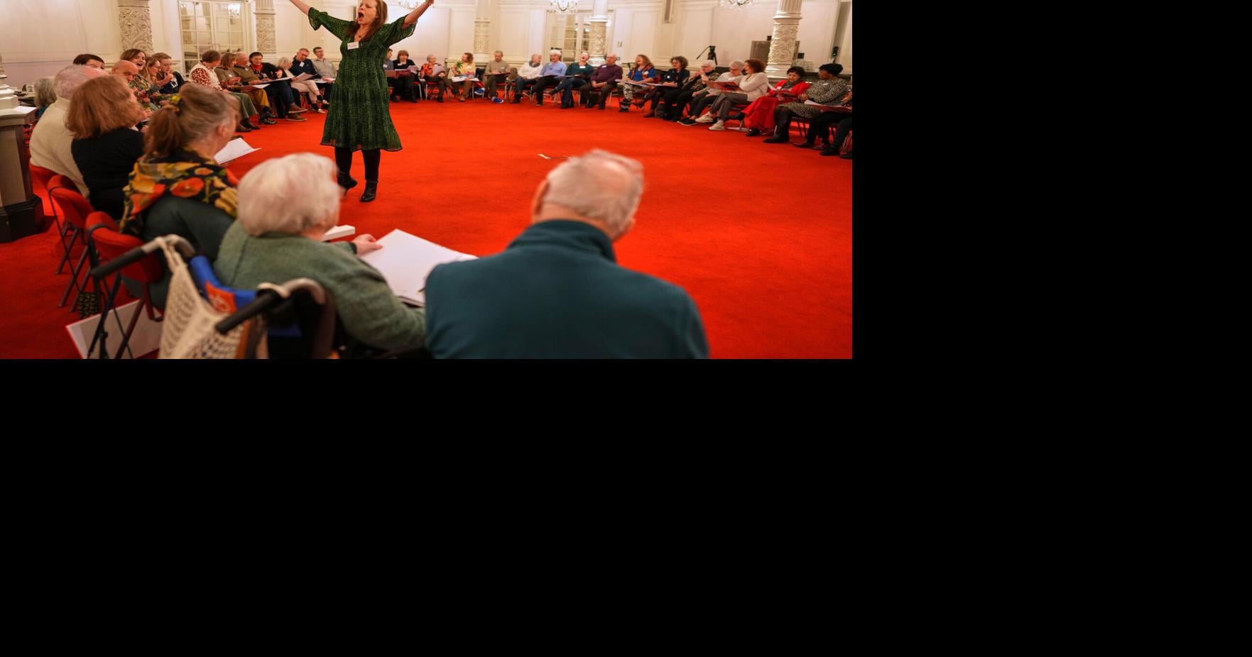 A singing circle at Amsterdam's Concertgebouw offers support for people with dementia