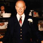 Lloyd E. Klinger : vimarsana.com