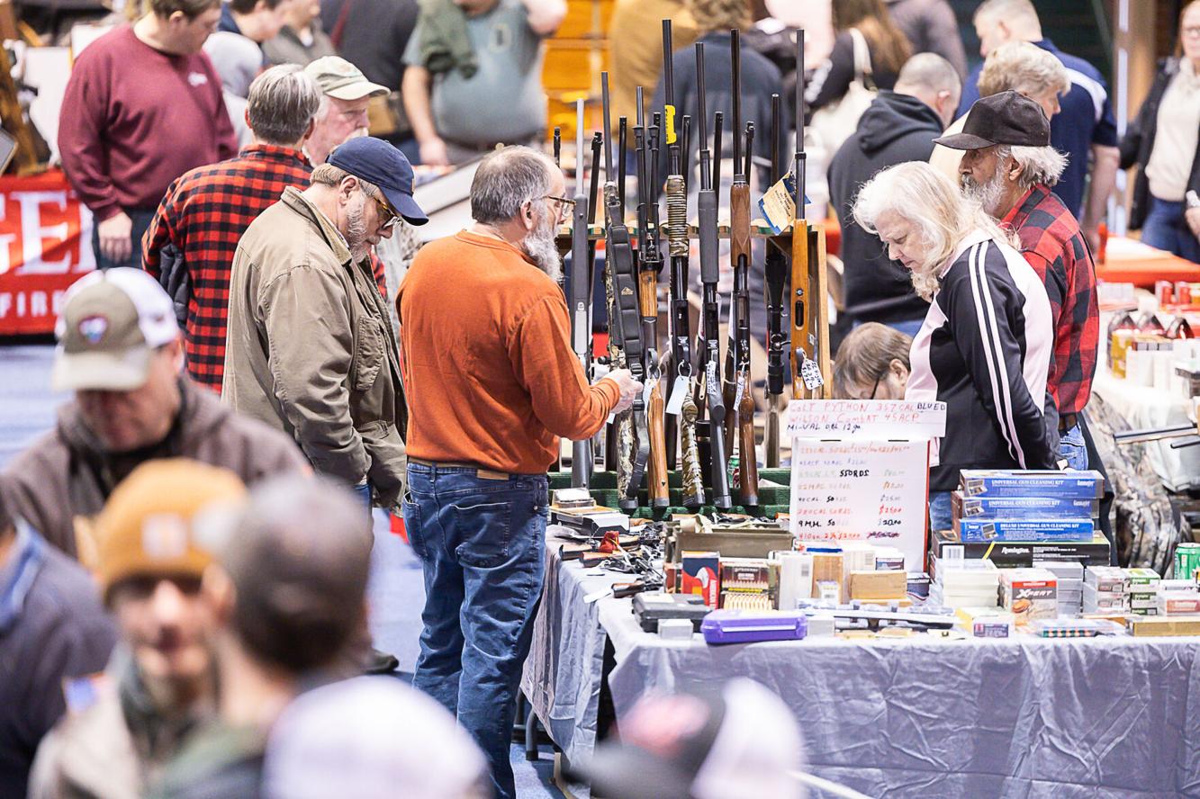 Gun Show in Town Slider