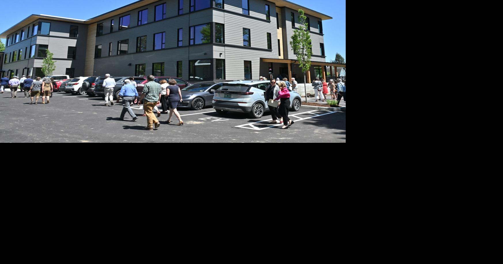 Ceremony marks Marsh House apartments' opening in Waterbury