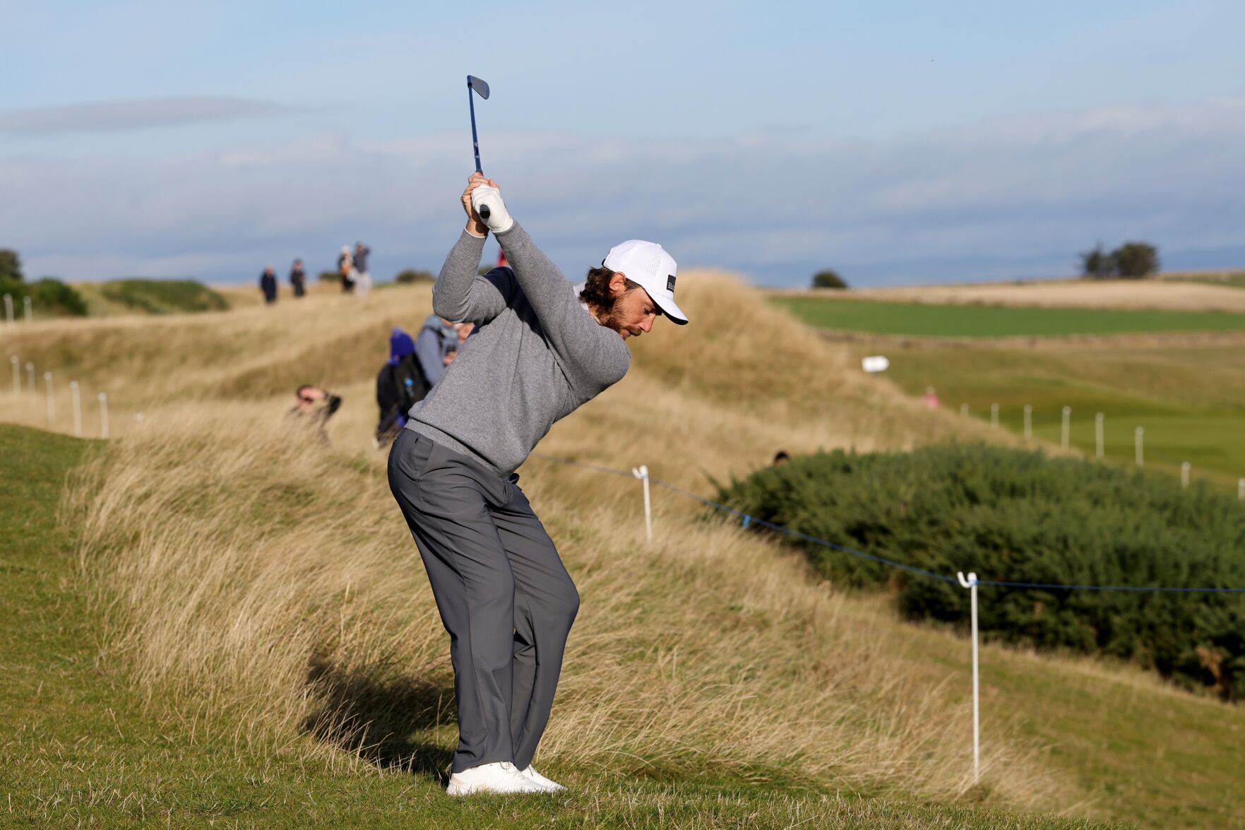 Rory McIlroy wearing wide-legged baggy golf trousers in India