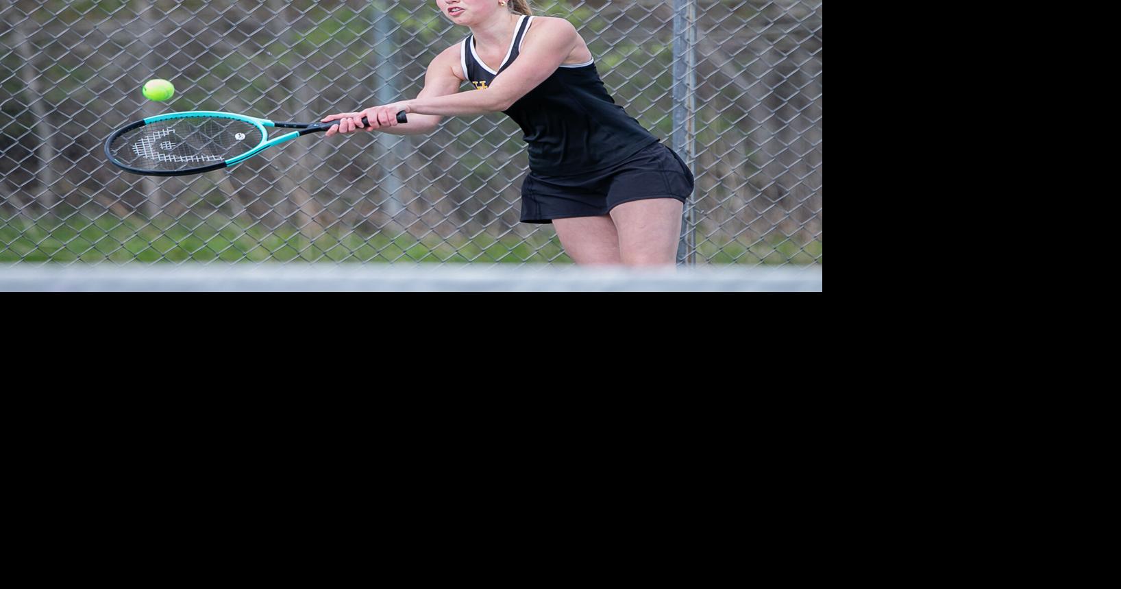 Roundup: Harwood tennis tops Middlebury, 6-1