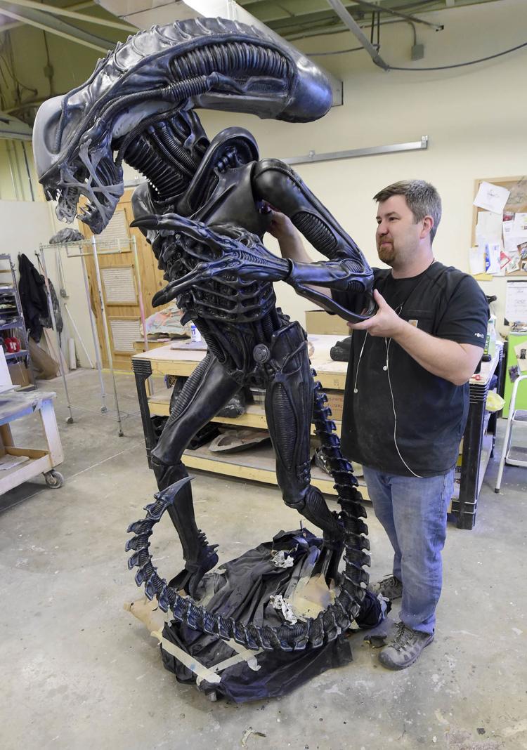 Alien Xenomorph Statue Replica Sculptures