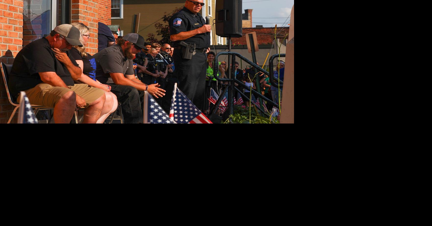 Community gathers at vigil for officer killed in crash | Local News ...