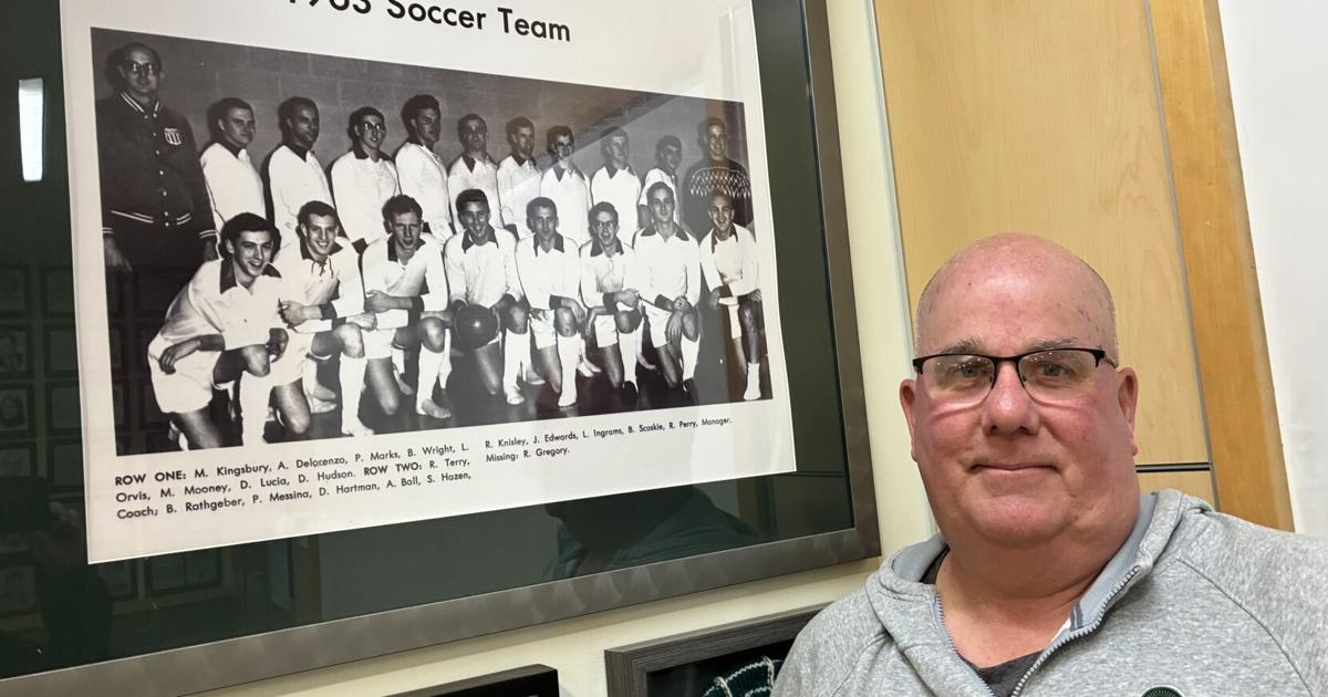 A book to preserve Castleton’s national title | Local A book to preserve Castleton’s national title | Local