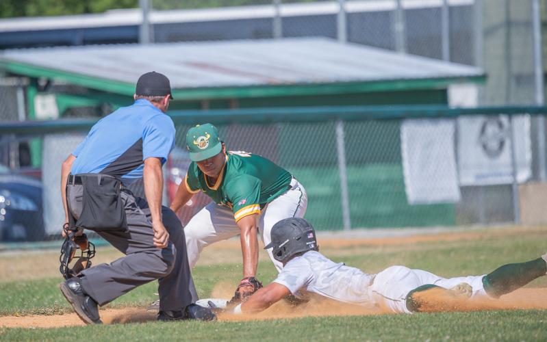 Vermont Mountaineers sweep Mainers Slider