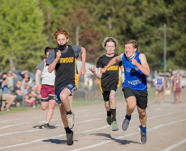 Middle school track and field photo gallery | Slider | timesargus.com