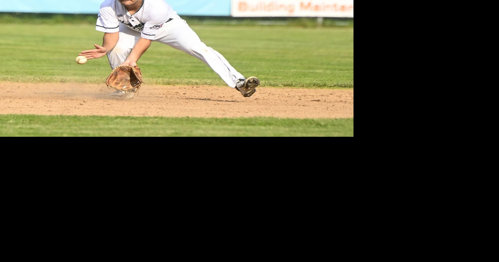 Baseball Roundup: Westerners breeze past Mountaineers, 13-4
