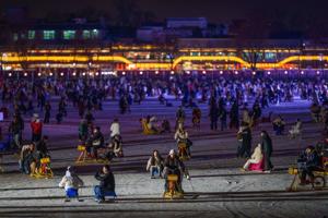 China's economy grows 5% in 2025, buoyed by strong exports despite Trump's tariffs