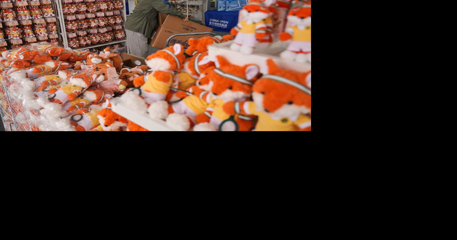 China's economy accelerates on robust exports as domestic weakness persists