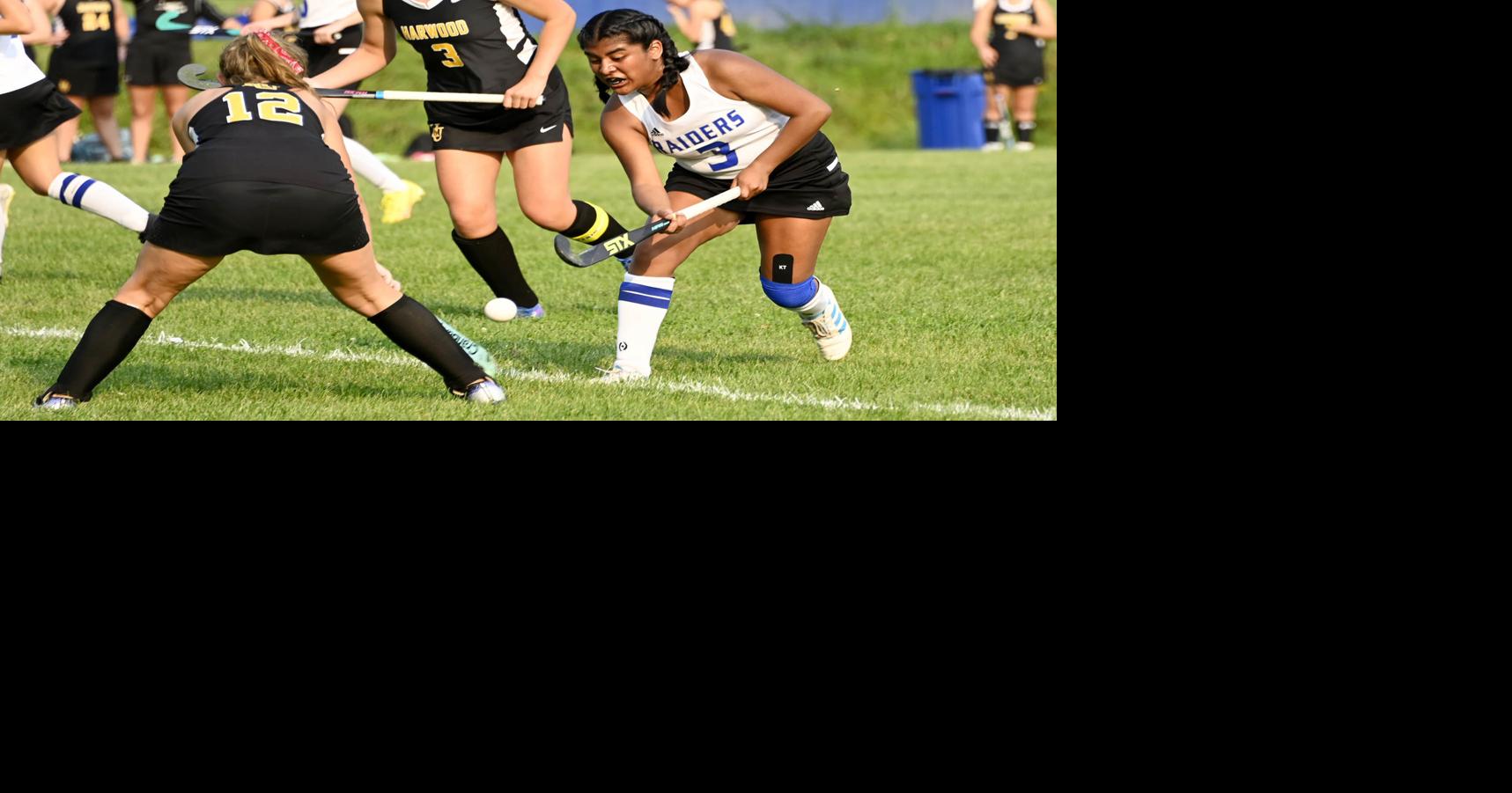 Field hockey squads build momentum Sports