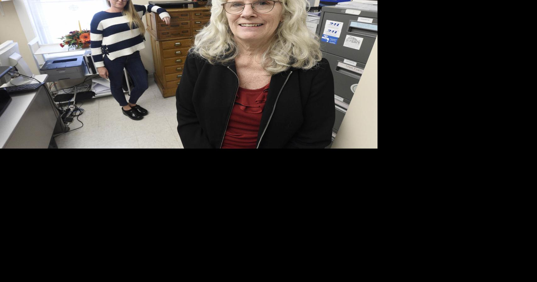 Town Clerk Linda Wells to retire after 27 years of service to