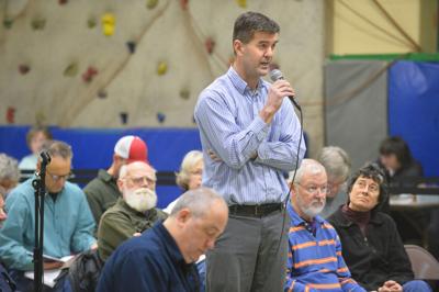 Berlin passes town and school budgets