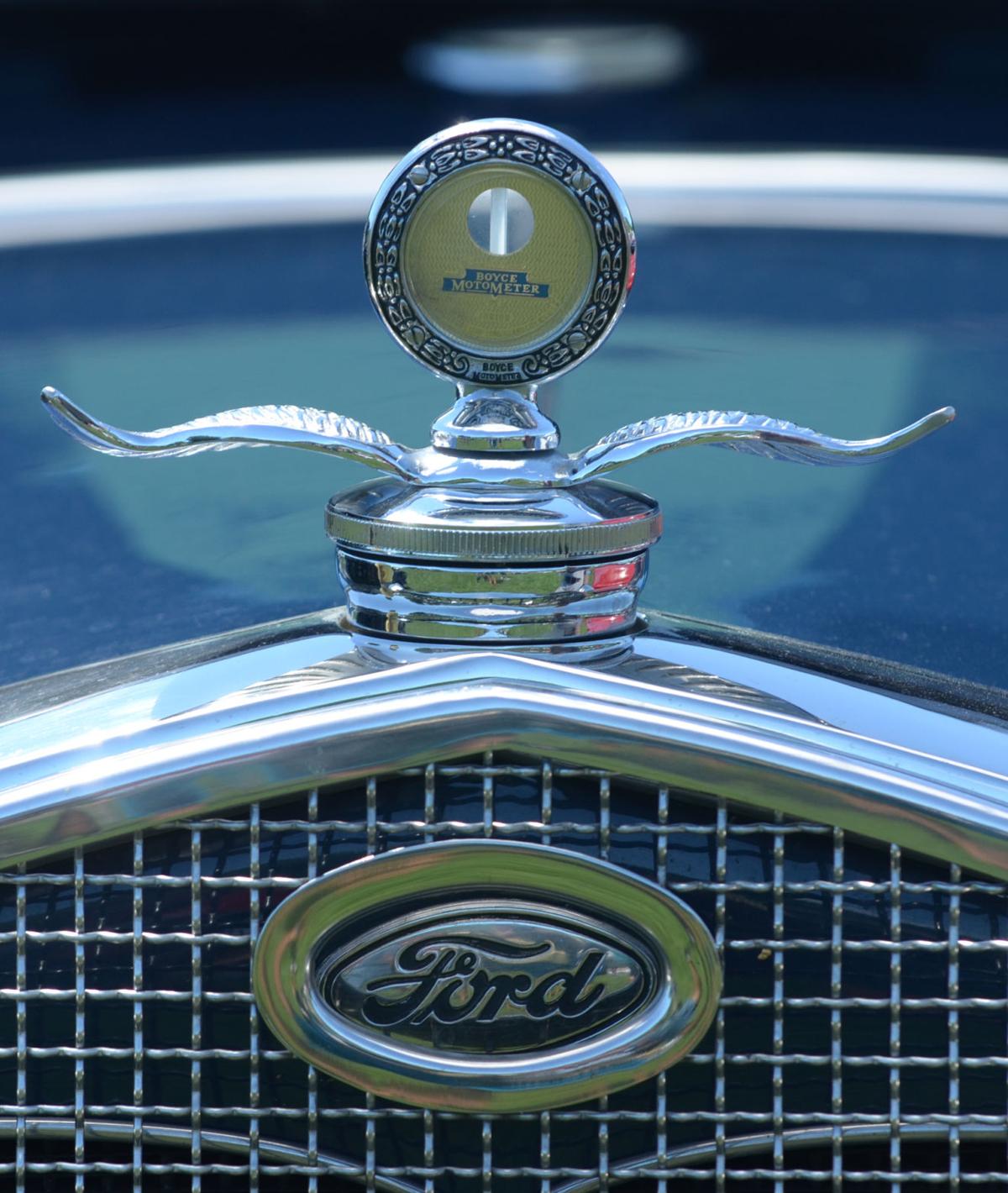 Photo gallery Classic car show moves to Waterbury Local Photos