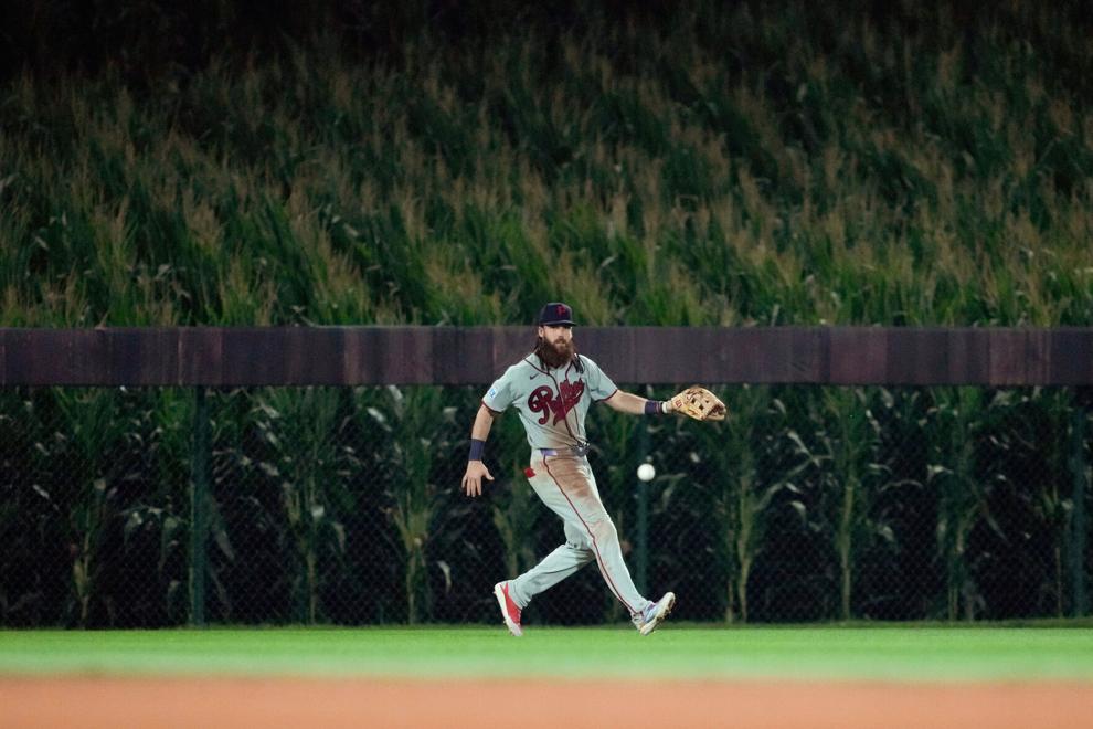 Schwarber hits 2 homers, Phillies beat Twins 7-1 at Field of Dreams