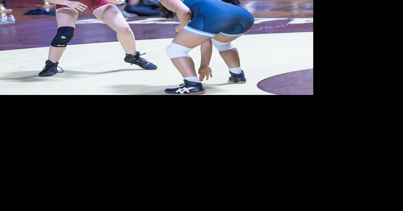 Norwich women's wrestling beats Kean, 35-15