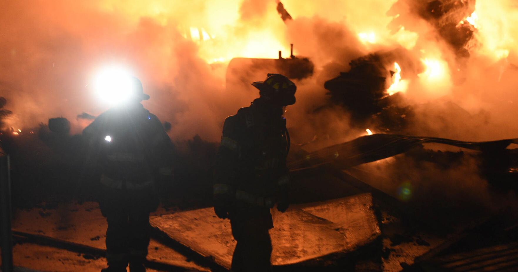 Fire destroys rk MILES lumberyard and firetruck in Montpelier - Vimarsana News