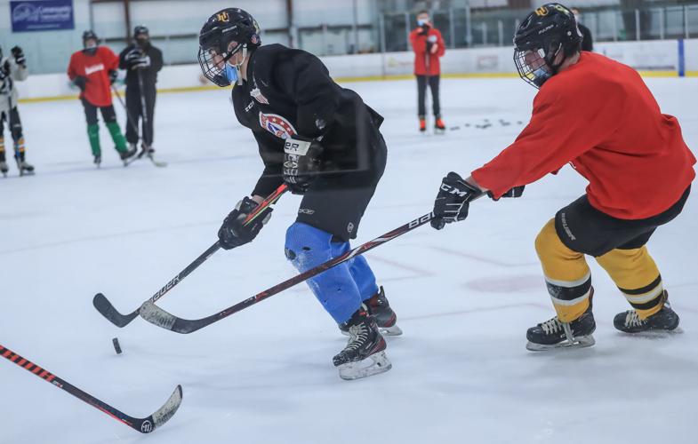 Harwood hockey photo gallery Sports