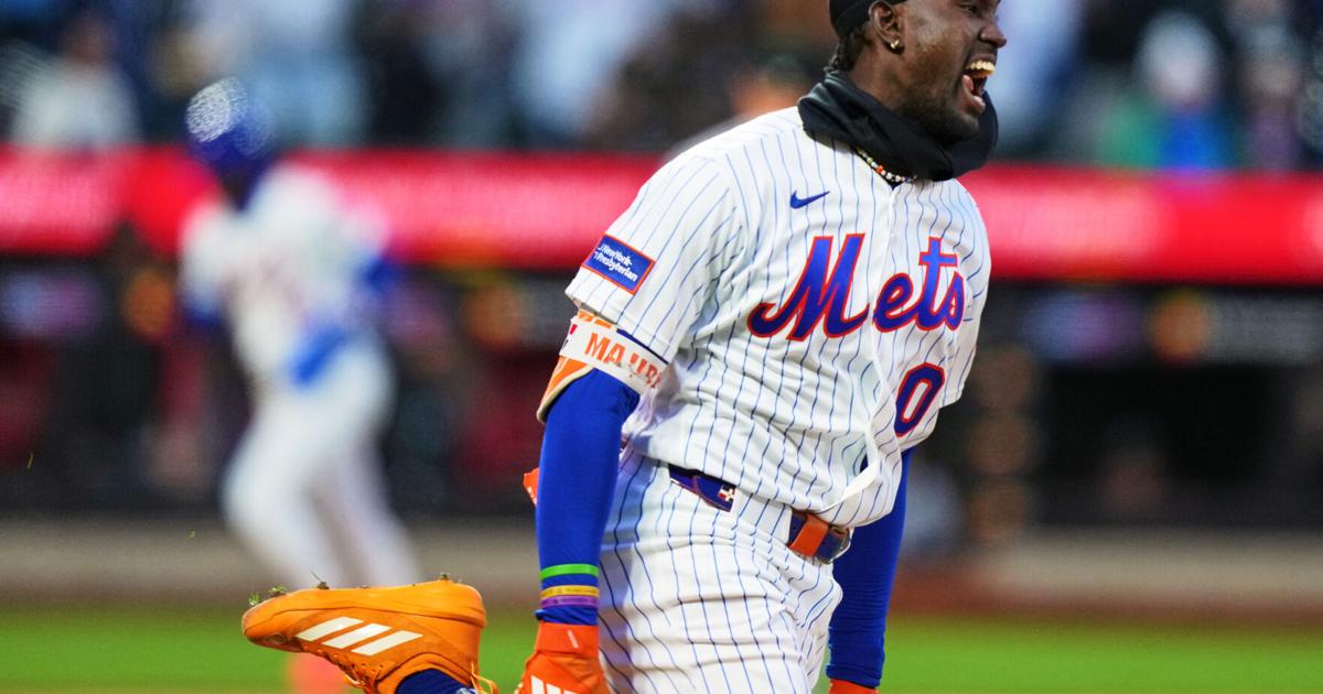Mets place infielder Ronny Mauricio on IL with thumb fracture, call up ...