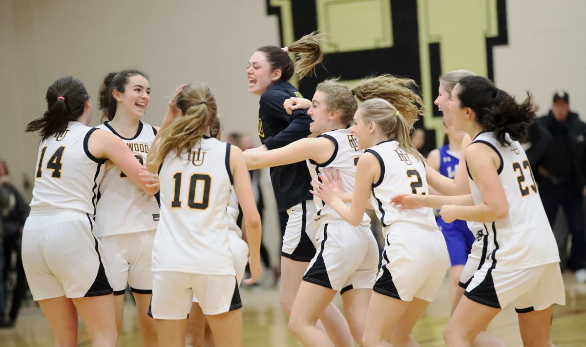 Roundup Harwood advances to quarterfinals Slider