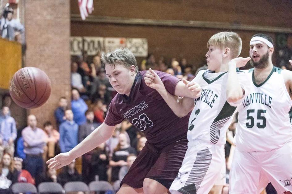 Danville Poultney Clash For D Iv Crown Local Timesargus Com