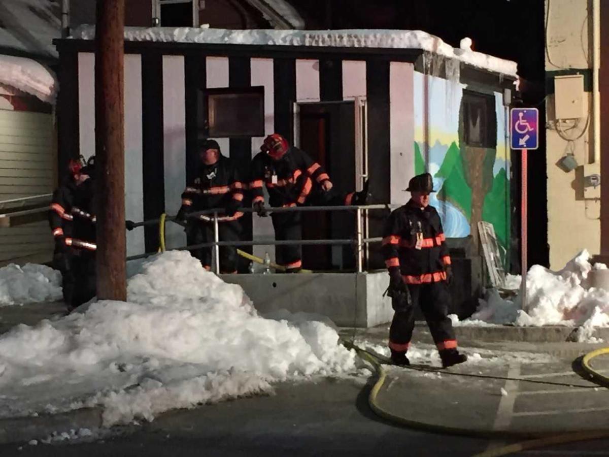 Fire damages downtown diner