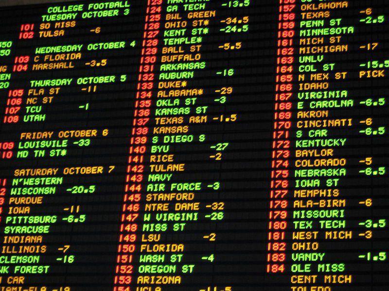 Value Betting on a Four-Straight Board