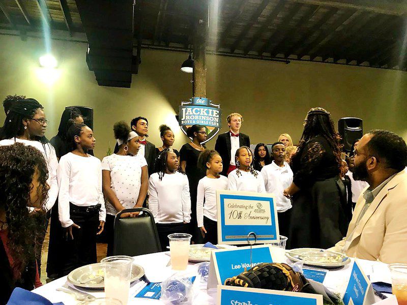 Photos: Atlanta Braves host Cairo Boys & Girls Club