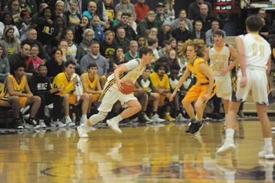Tandy Perry Duel As Blazers Swipe Lyons Out Of All A Classic