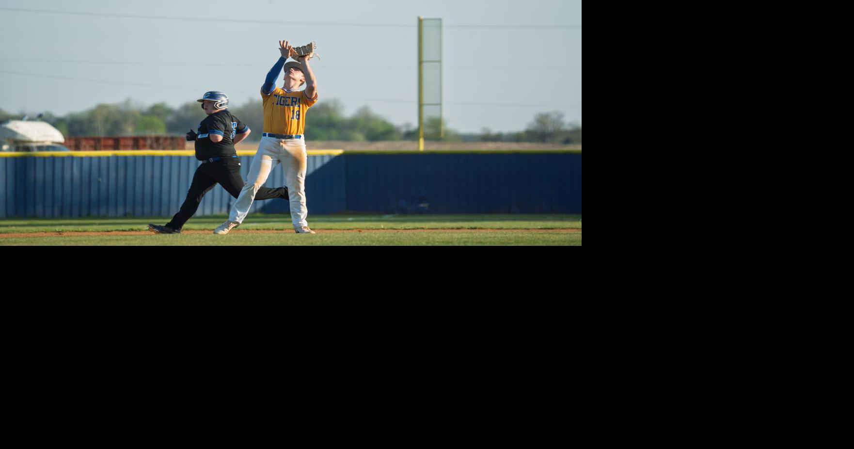 Caldwell seniors show up big in All “A” semifinal win | Sports ...