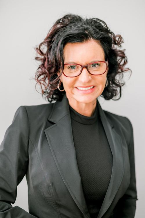 Nelson enters 56th Circuit judicial race