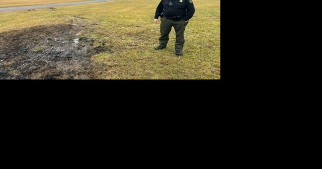 SRO jumps into the hot seat to save family from burning car - Vimarsana News