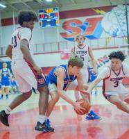 Caldwell falls in district showdown against Hopkins County Central