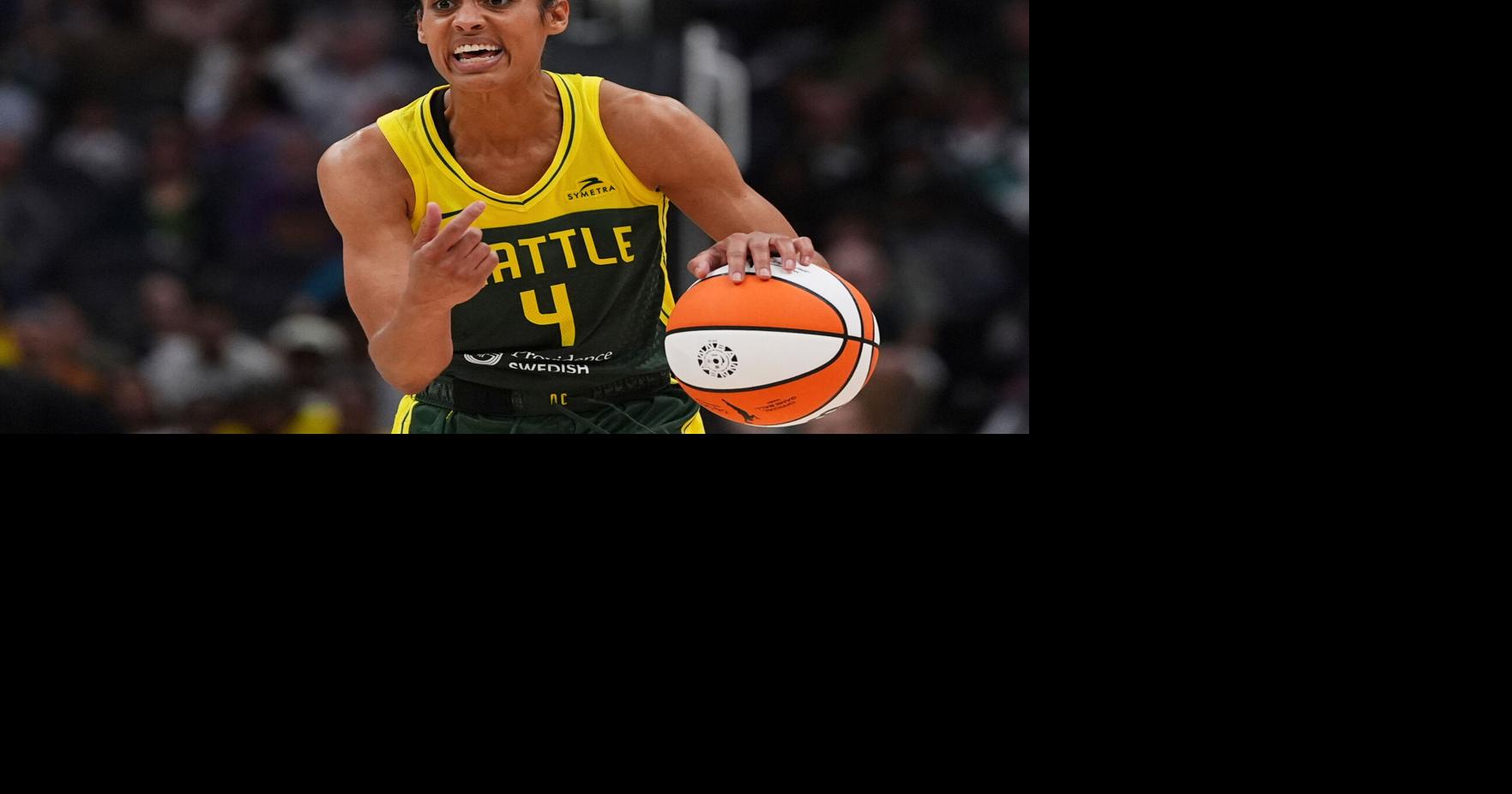 Skylar Diggins signs with Chicago Sky; Satou Sabally joins New York Liberty