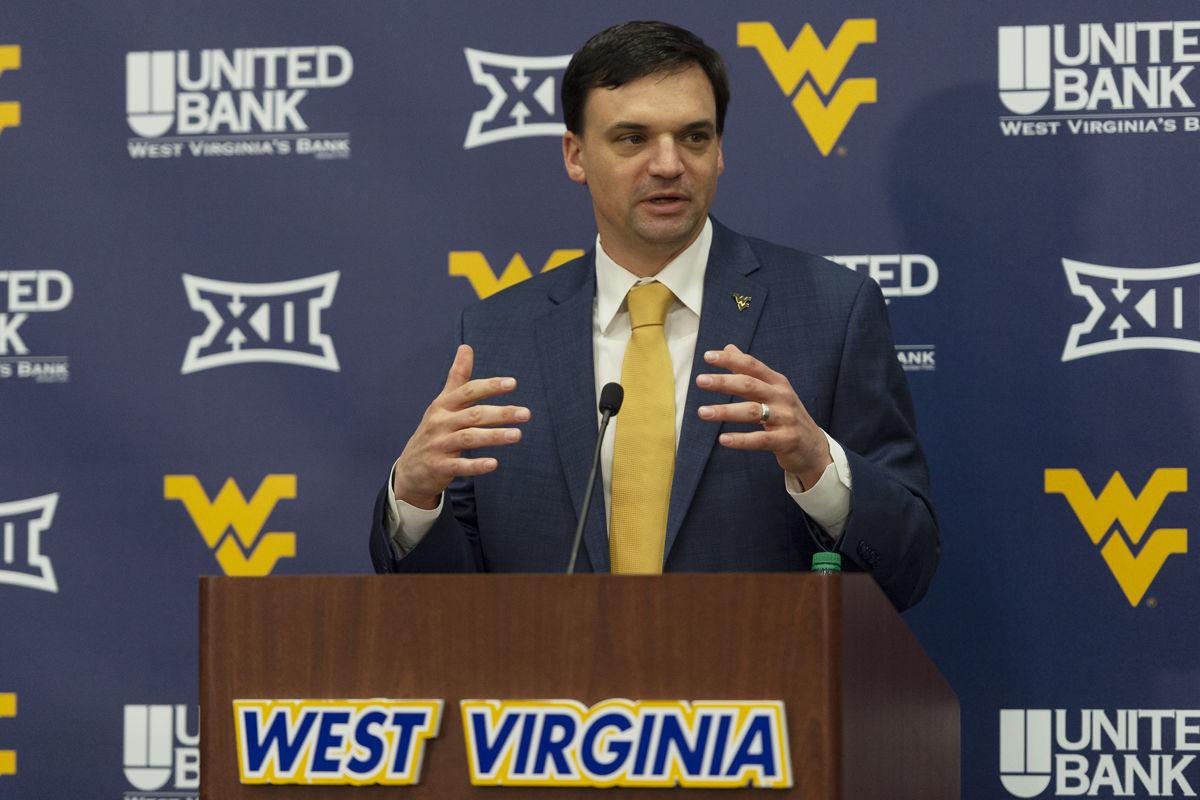 Neal Brown talks accountability, discipline at introductory press  conference | Sports 