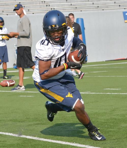 Thompson On Earl Campbell Tyler Rose Award Watch List