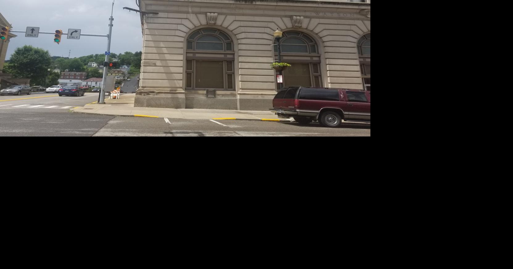 Wrecked WesBanco clock and temp sign to be replaced News