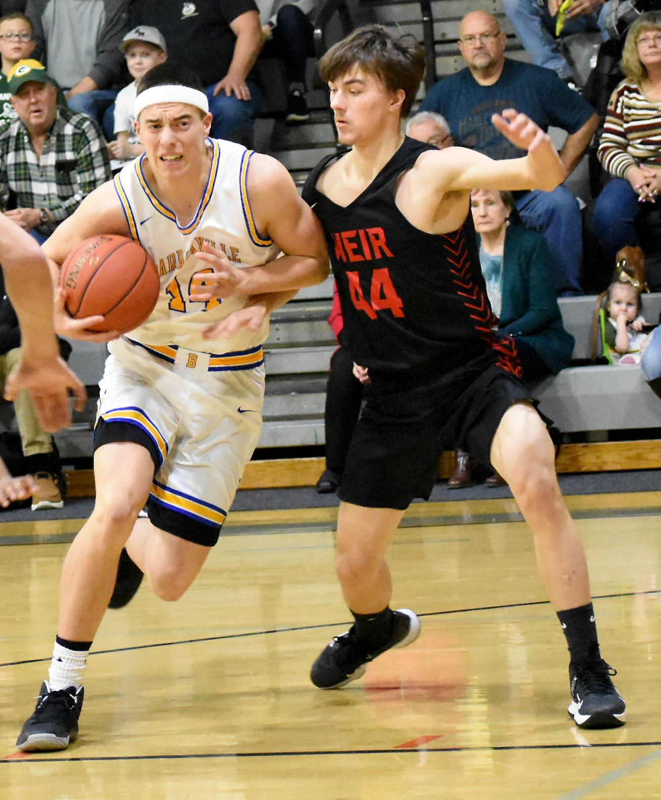 Old school Huskies honor Barrackville High in 76 55 win over Weir