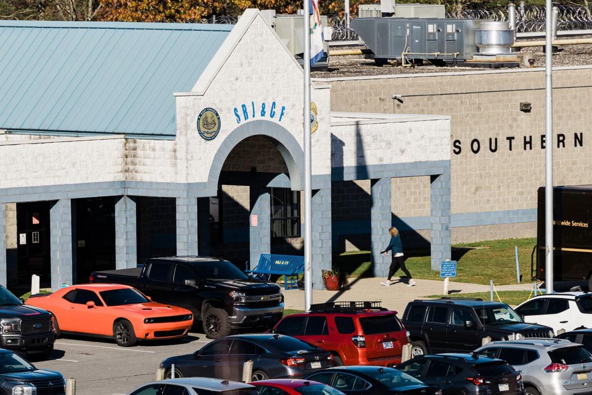 Federal jury convicts former WV prison guard in relation to inmate’s