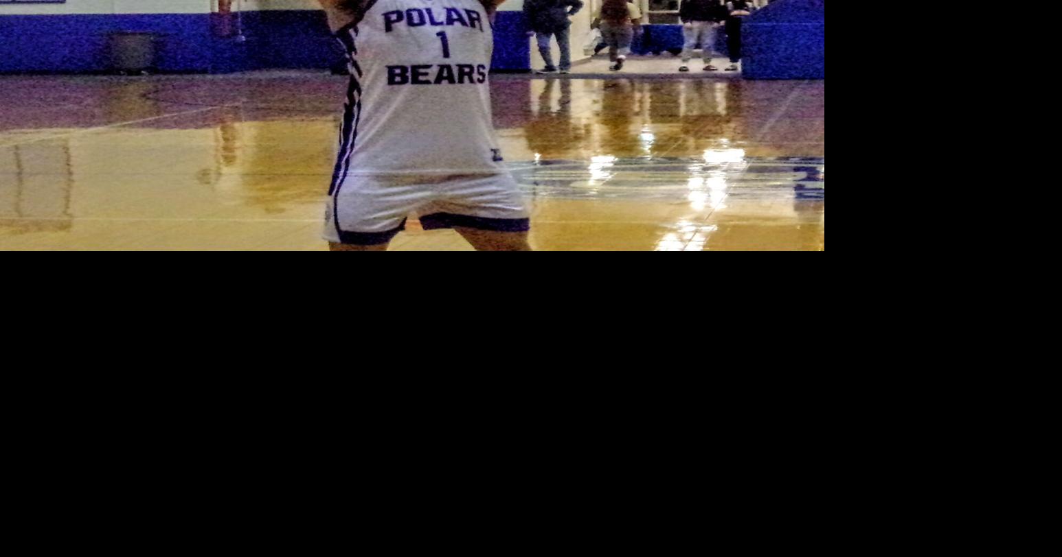 Fairmont Senior avenges early-season loss to Robert C. Byrd, wins 51-47