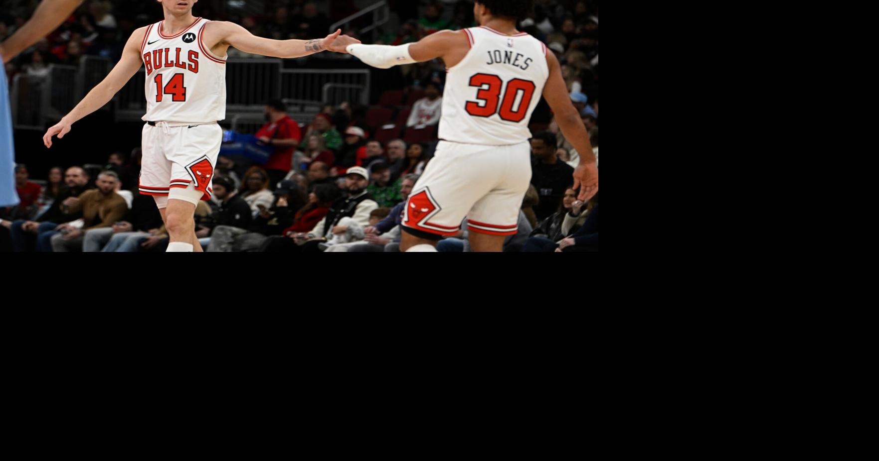 Bulls blow out the Grizzlies 132-107 as Josh Giddey gets his 4th triple-double in the last 5 games