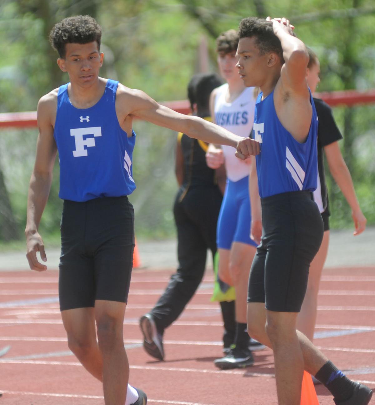 FSHS boys take down Bridgeport to win Harry Green Invitational PHOTOS