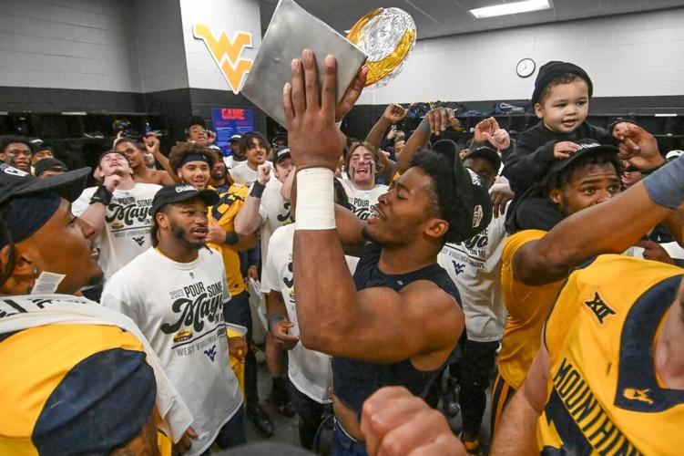 COLUMN Bowl games will always matter to fans of the Gold and Blue COLUMN Bowl games will always matter to fans of the Gold and Blue