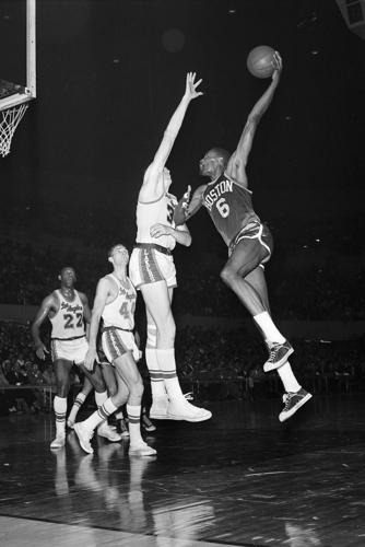 This Day In Lakers History: Wilt Chamberlain, Jerry West Bring First NBA  Championship To Los Angeles